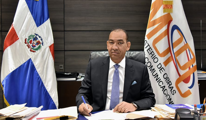 Ministro de Obras Públicas supuestamente habría presentado su renuncia este viernes
