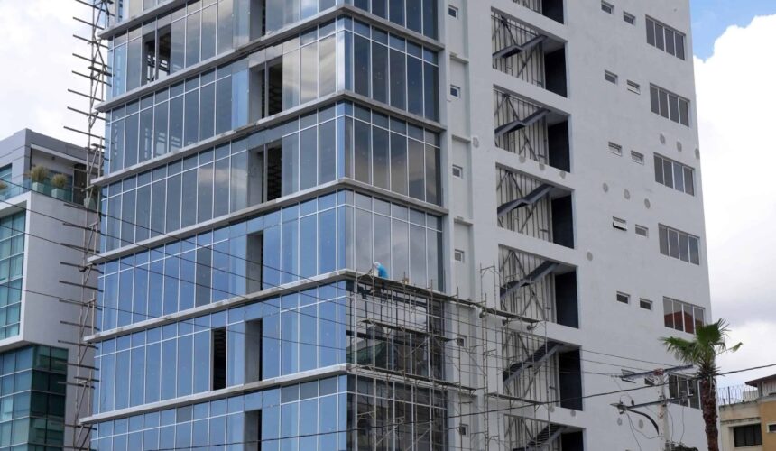 Compra de edificio por Indotel ahorraría al Estado más de RD$1,500 millones en alquiler, según Guido Gómez