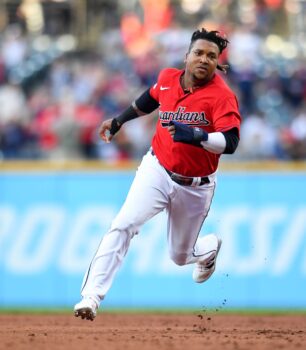 José Ramírez, 'Mr. La Para', mejor 3B de MLB 2024