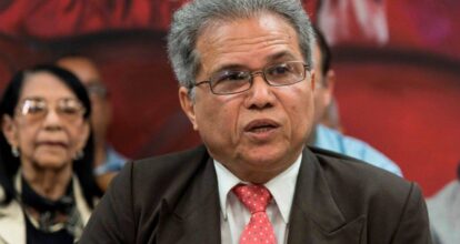 CMD inicia el 2025 en ¡huelga de hambre! y se instala en SNS