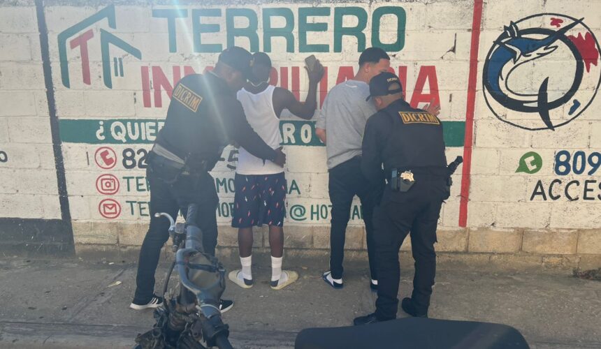 Operativos en La Romana: Detenidos y motos recuperadas