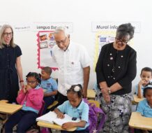 Estudiantes de Primaria aumentan entre 33 y 17 puntos en evaluaciones de Lengua Española y Matemáticas, gracias al programa “CON BASE”