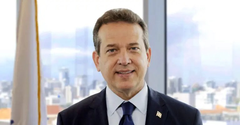 Ito Bisonó: “El dólar presiona a toda la economía del mundo”