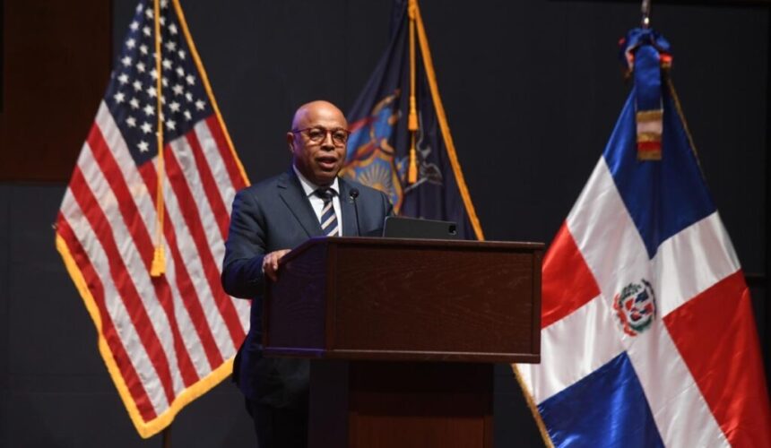 Alfredo Pacheco participará en actividad  Dominicanos en el Capitolio