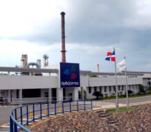 Presidente Abinader destaca la expansión de Refidomsa y su impacto en la economía durante el último año