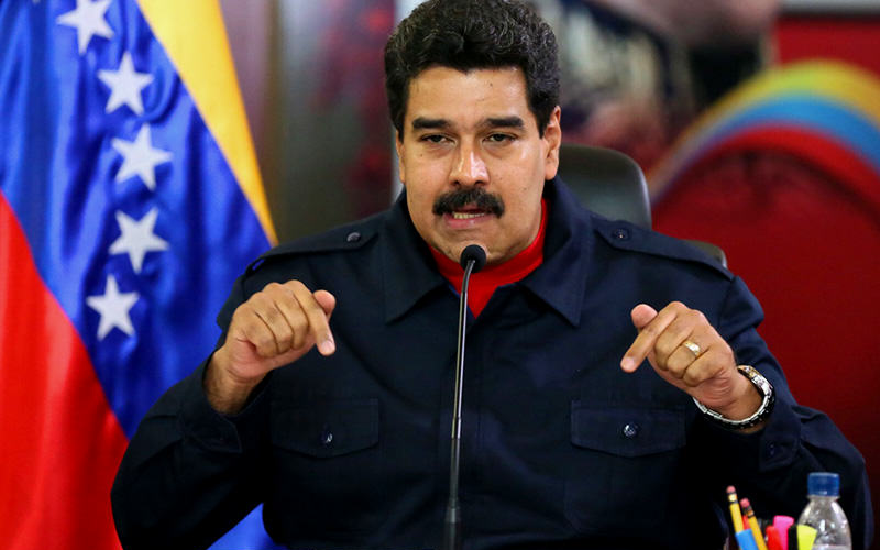 Maduro cataloga de “cipayo” al Gobierno dominicano, tras incautación de avión por EE.UU.