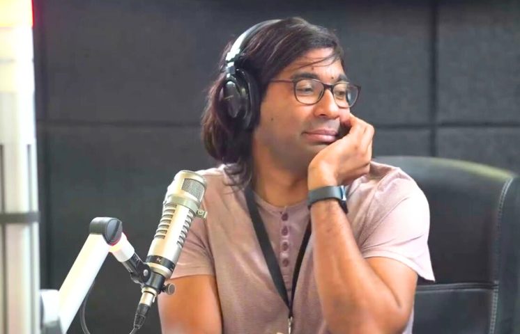 Locutor Alberto Vargas en cuidados intensivos tras sufrir un ACV