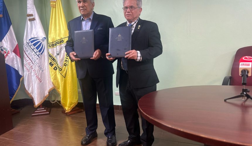 CMD y Conape firman acuerdo que busca mejorar calidad de vida de médicos jubilados