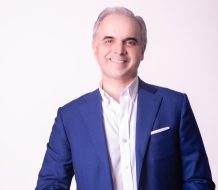 Luis Miguel De Camps llama a la ciudadanía a vincularse para construir una educación de calidad