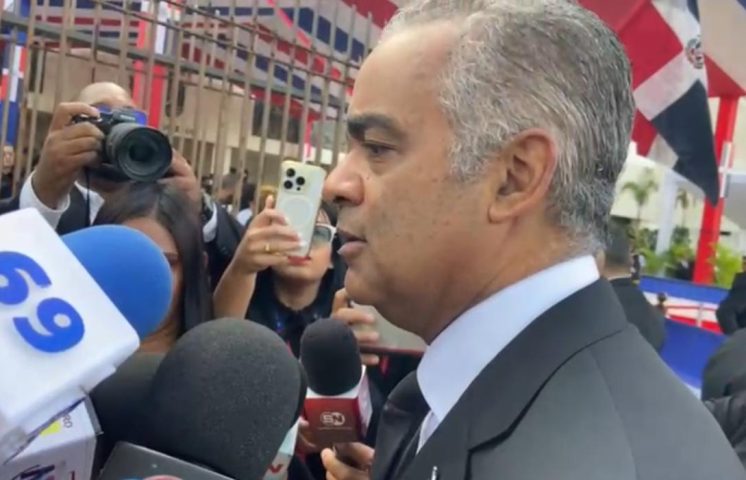 Joel Santos destaca el crecimiento económico y avances en energía en RD