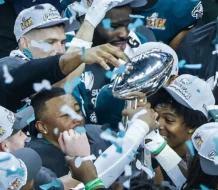 Los Eagles aplastan a los Chiefs y suman su segundo Super Bowl