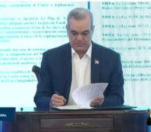 Abinader lanza Comisión Nacional de Transparencia y Anticorrupción