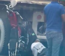 Motorista pierde la vida al ser aplastado por una patana en la 6