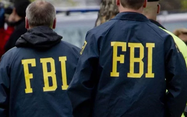 FBI emite alerta para jóvenes que planean viajar al extranjero durante el 'Spring Break'