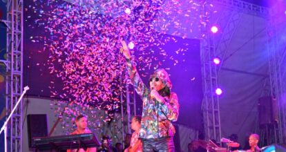 La plataforma Super Turicarnaval dedicada a José Ignacio Paliza en el cierre del carnaval de Puerto Plata
