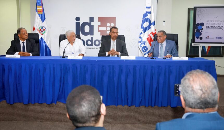 Indotel organiza foro: desafíos, periodismo y la democracia