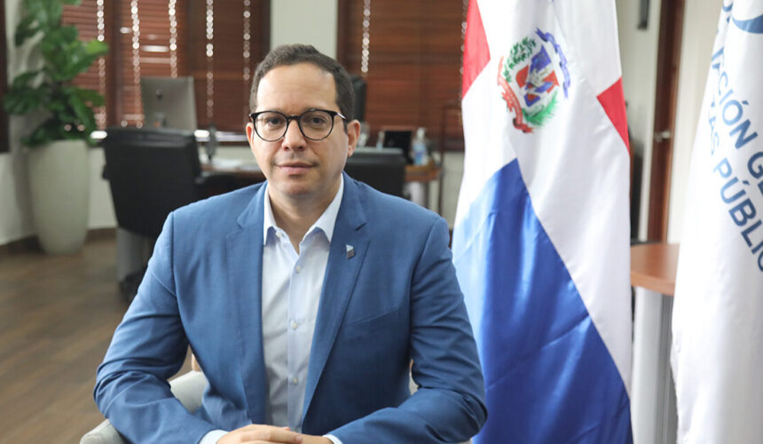 Avanzan las fusiones de instituciones del Estado
