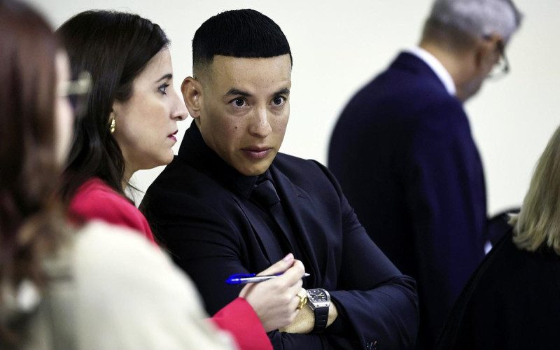 Daddy Yankee demanda a su exesposa y excuñada por $250 millones