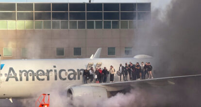 ¡Otro más! Se incendia avión de American Airlines
