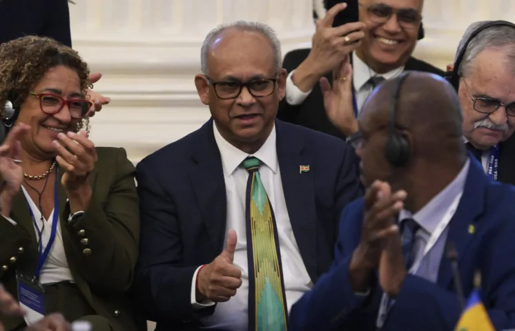 OEA evaluará estatus legal de Venezuela