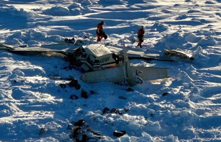 Avión que se estrelló en Alaska era demasiado pesado para las condiciones climáticas