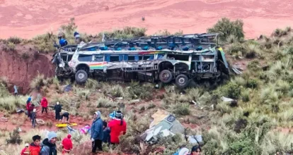 Al menos 25 fallecidos y 26 heridos en un nuevo accidente de carretera en Bolivia