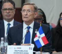 Canciller dominicano pide a comunidad internacional renovar esfuerzos para resolver la crisis haitiana