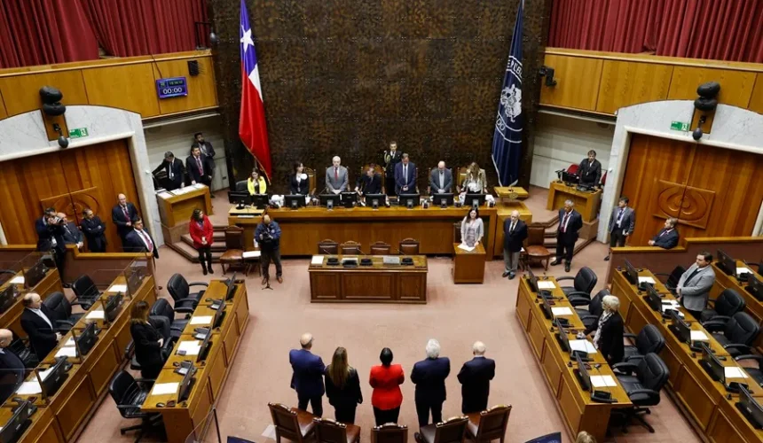 Presidenta de la Cámara de Chile renunciará ante acusaciones de corrupción