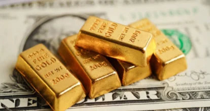 El oro registra este lunes alza histórica a más de tres mil dólares la onza