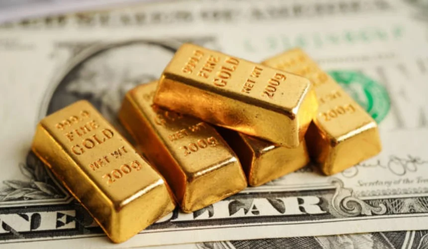 El oro registra este lunes alza histórica a más de tres mil dólares la onza