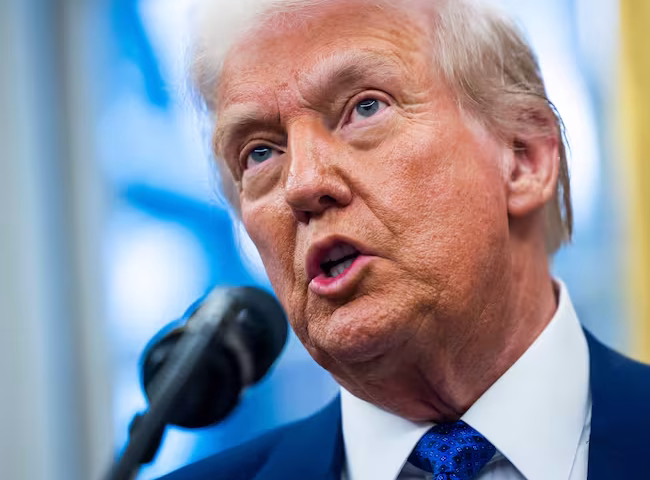 Trump advierte imposición a mas aranceles a la UE y Canadá si actúan en su contra