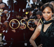 Zoe Saldaña hace historia al convertirse en la primera dominicana en ganar un Oscar