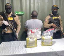 DNCD confisca más de 8mil gramos de presunta cocaína en Barahona