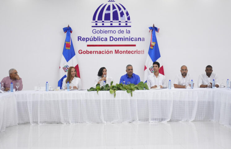Programa “El Gobierno en las Provincias” realiza jornada en Montecristi