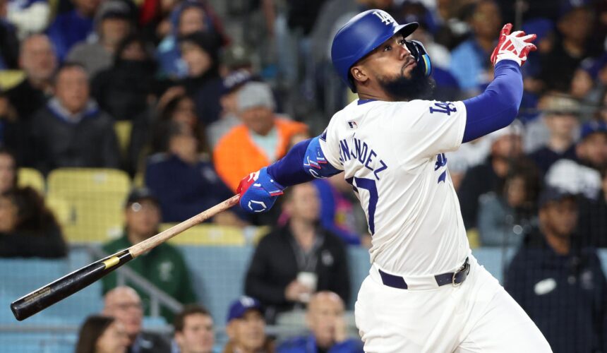 Teóscar Hernández sobresale en victoria de Los Dodgers en ‘Opening Day’ de MLB en Japón