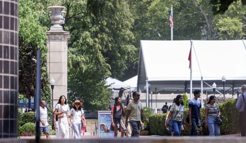 Columbia acepta los requisitos de Trump para garantizar su financiación