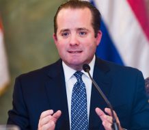 Gobierno descarta reforma fiscal y reitera estabilidad tributaria