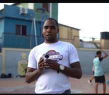 Residentes del Café de Herrera piden a Abinader la construcción de una cancha