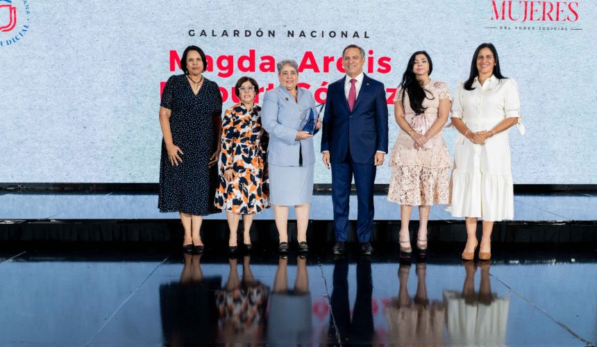 Yeni Berenice: “Ser mujer implica muchos desafíos, pero la equidad es una cuestión de vida”