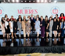 Entregan premio a la mujer del Poder Judicial a 25 juezas y servidoras judiciales