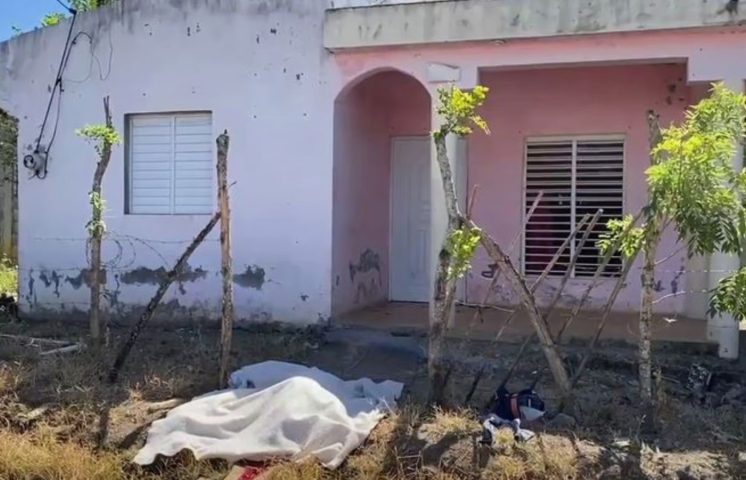 Hombre presuntamente mata a su madre y hiere a varias personas en San Francisco de Macorís