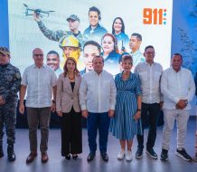 Paliza entrega ambulancia, cámaras de vigilancia y equipos de rescate en Puerto Plata