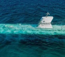 Al menos seis muertos en el accidente de un submarino turístico en Egipto