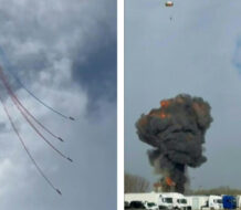 Dos jets militares chocan durante un ensayo acrobático en Francia