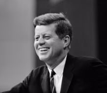 Desclasifican llamada que habría advertido sobre el asesinato de John F. Kennedy