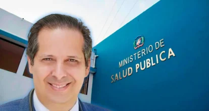 Ministro de Salud impulsa uso de medicamentos genéricos para ampliar acceso a tratamientos