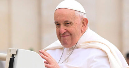 Francisco cumple 28 días ingresado e iguala segunda hospitalización más larga de un Papa 
