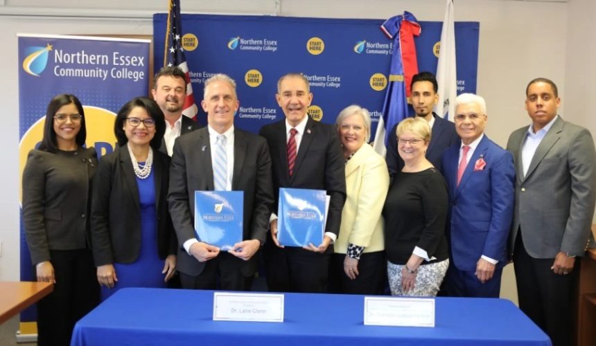 Mescyt y Northern Essex firman acuerdo para beneficiar jóvenes de RD y EE. UU.