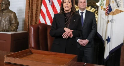 Trump despide al esposo de Kamala Harris del Museo del Holocausto 