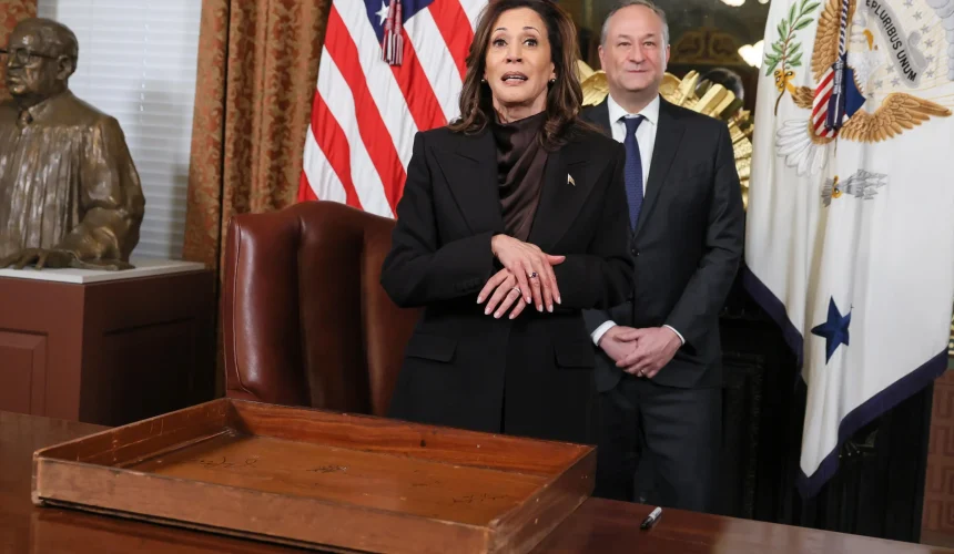 Trump despide al esposo de Kamala Harris del Museo del Holocausto 